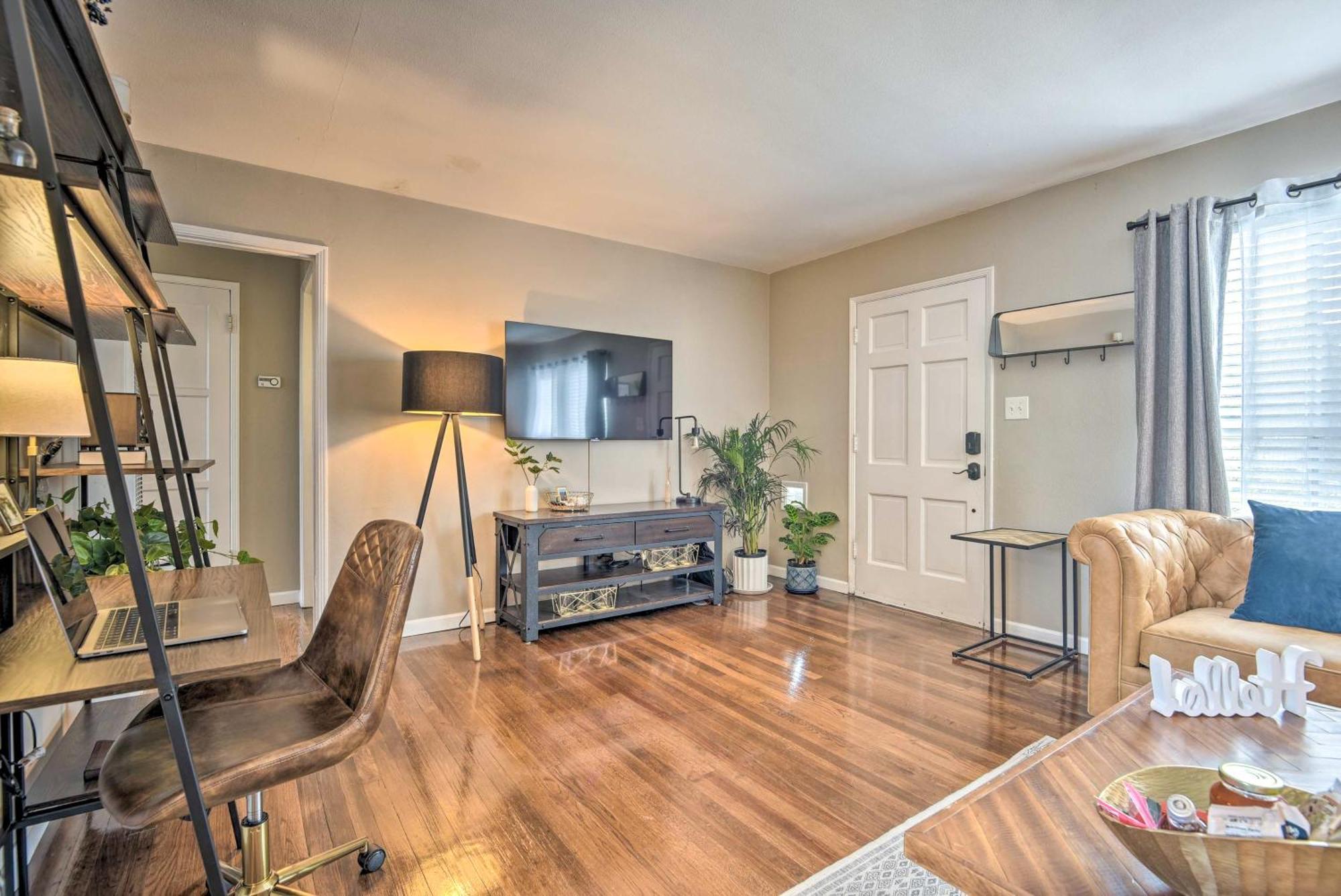 Вілла Stylish And Modern Burbank Gem With Private Yard! Екстер'єр фото